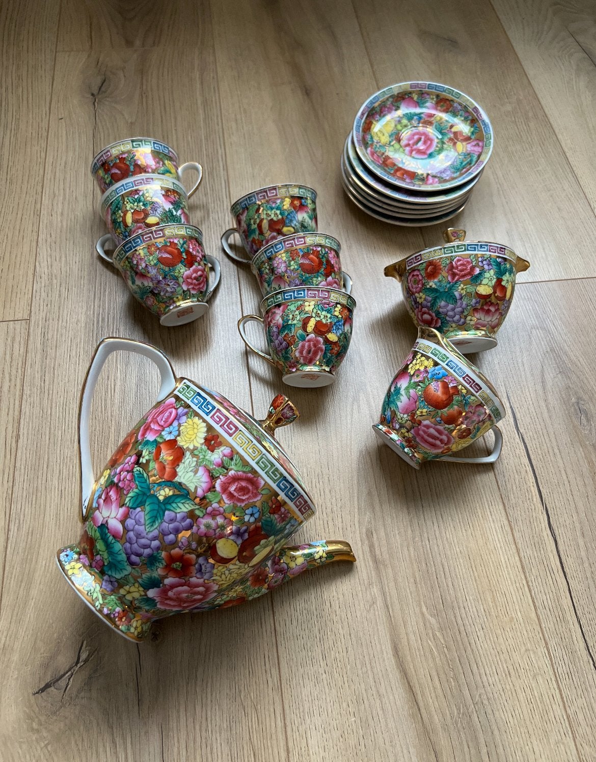 Service thé chinois vintage Porcelaine Millefleurs 15pièces, Antiquités & Art, Enlèvement