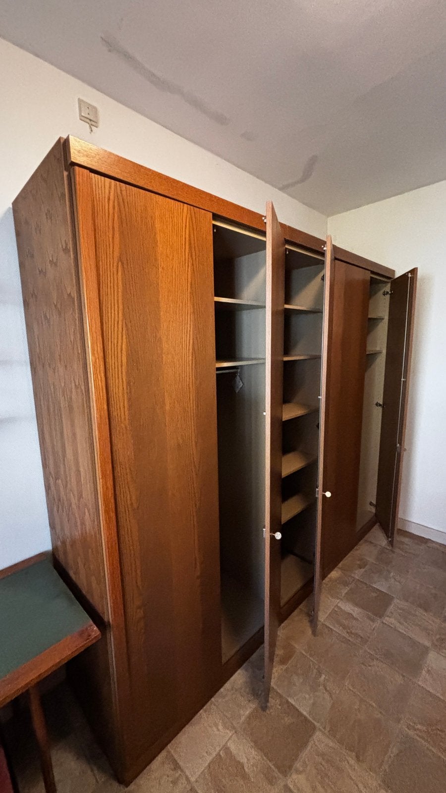 Kleerkast met 5 deuren, Ophalen, Met deur(en), Gebruikt, 200 cm of meer