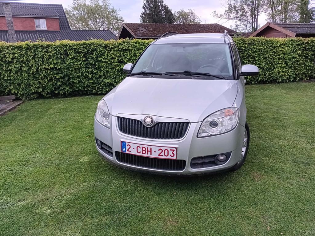 Skoda roomster, Auto's, Roomster, Elektrisch, Handgeschakeld, Particulier
