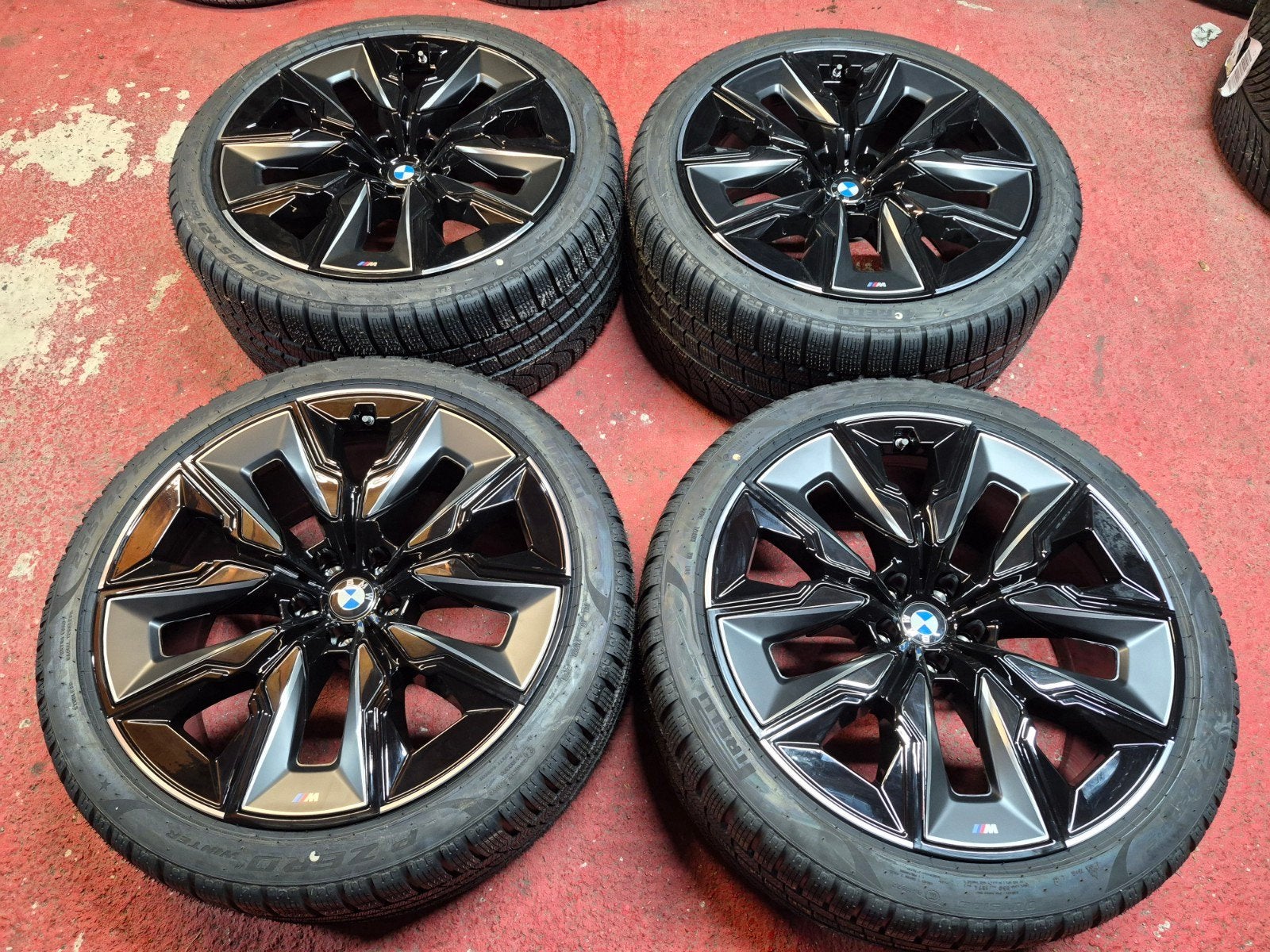 Originele BMW velgen 21" Pack M winter NIEUW serie 7 G70 X3, Auto-onderdelen, Ophalen, 255 mm, Banden en Velgen, Nieuw