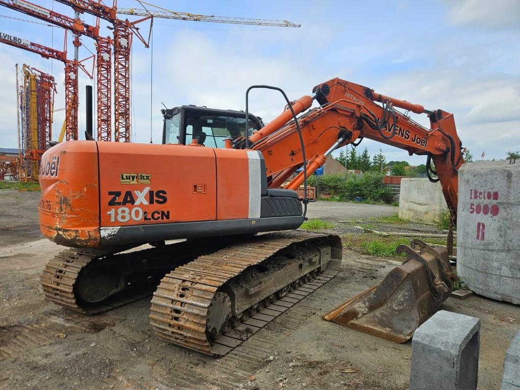 kraan hitachi 180lcn, Zakelijke goederen, Machines en Bouw | Kranen en Graafmachines, Ophalen, Kraan