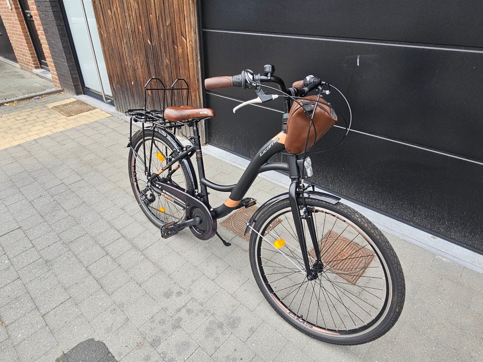 Dames fiets maat 26 inch 7 versnellingen  ( Turnhout), Ophalen