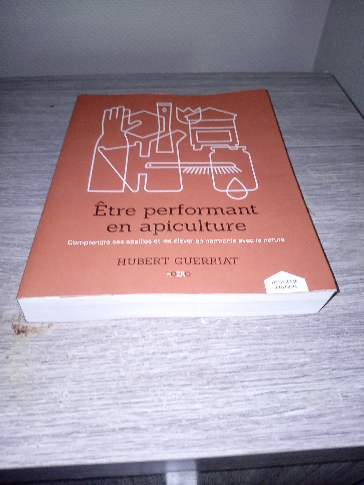 Hubert Guerriat 'Être performant en Apiculture'