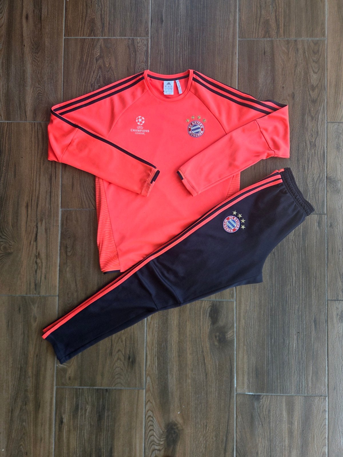 Adidas Bayern München Trainingspak 2015/16 M, Maat 48/50 (M), Nieuw, Ophalen of Verzenden, Adidas