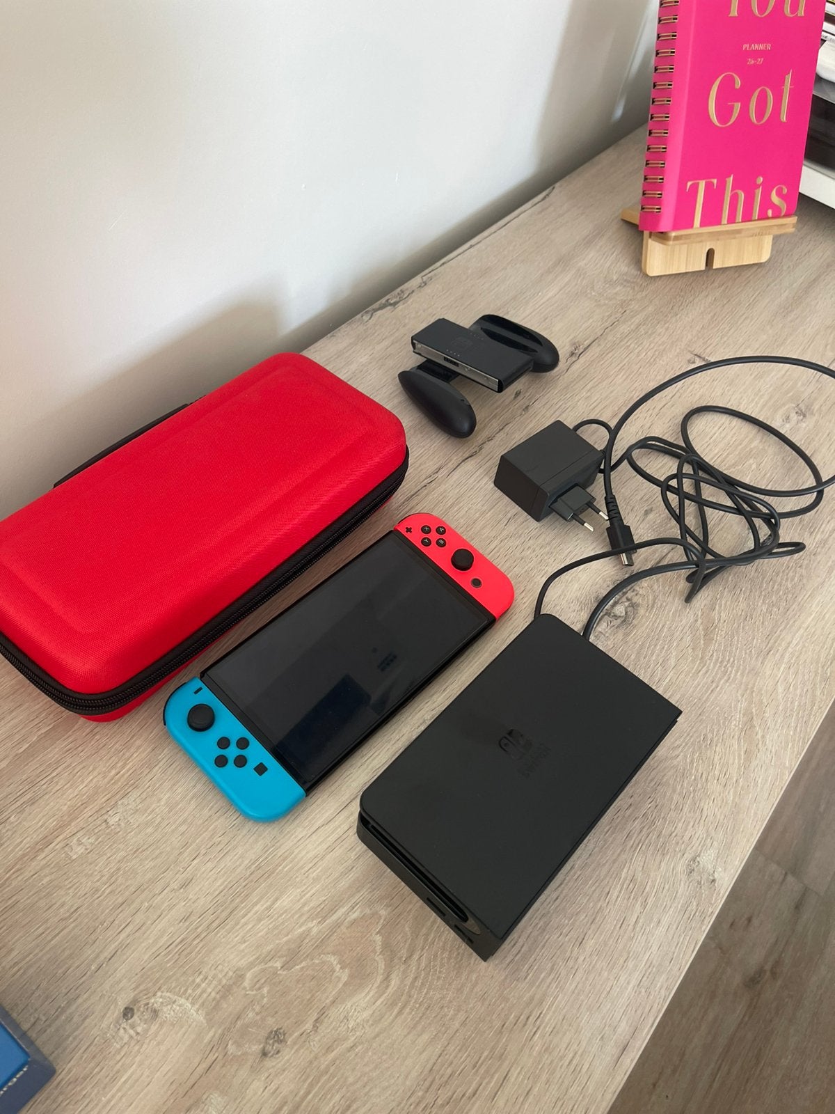 Nintendo Switch v2, Consoles de jeu & Jeux vidéo, Consoles de jeu | Nintendo Switch, Enlèvement ou Envoi, Comme neuf