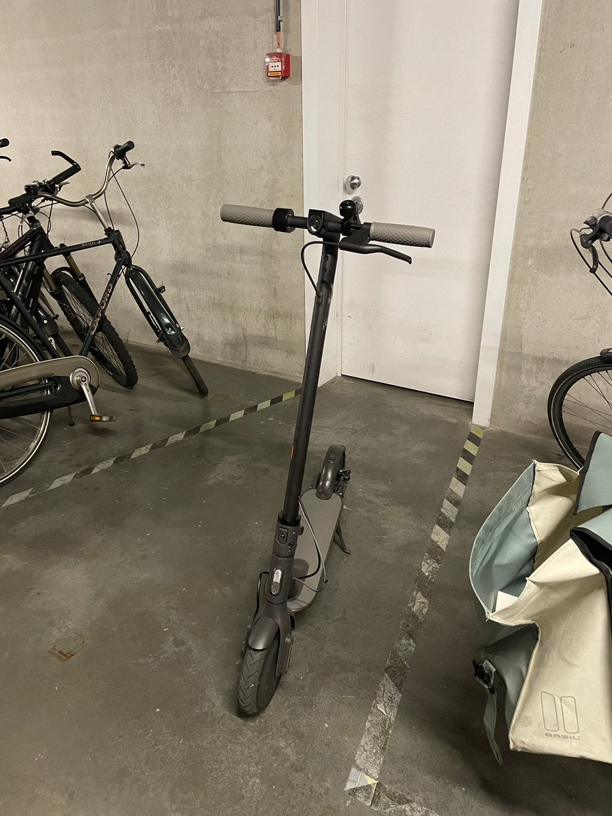 Xiamo elektrische step, Vélos & Vélomoteurs, Trottinettes, Comme neuf, Step électrique (E-scooter), Enlèvement