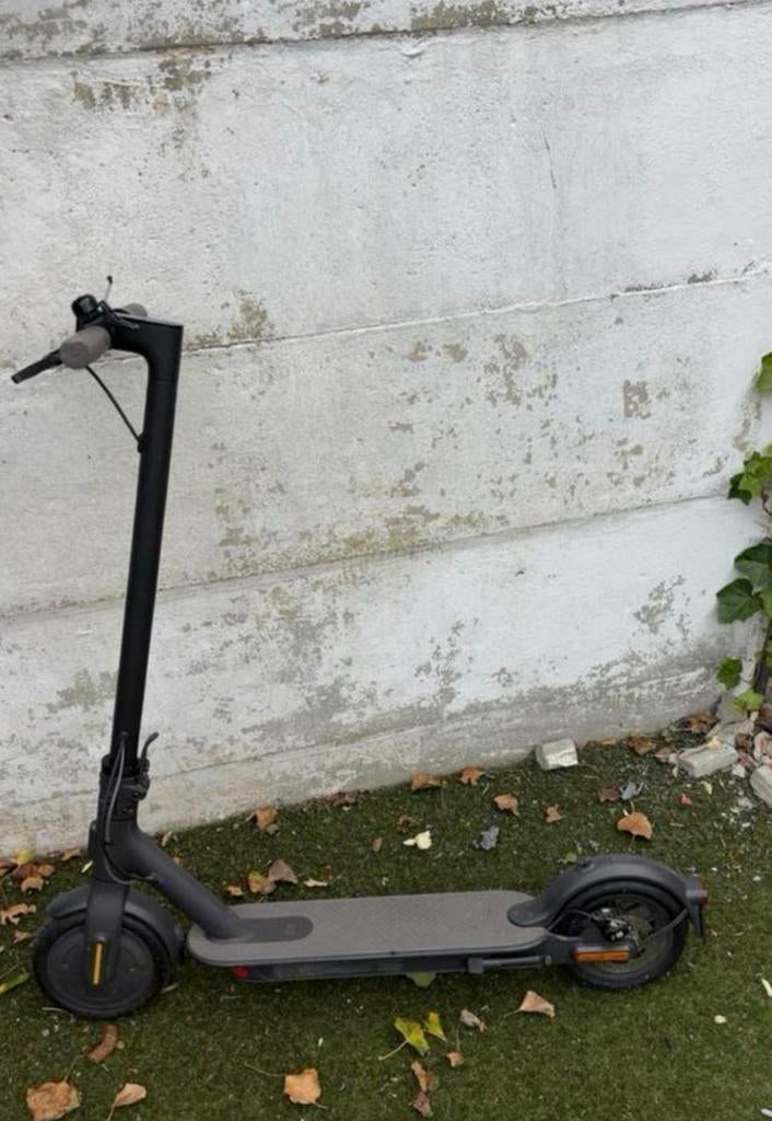 Elektrische step te koop, Fietsen en Brommers, Steps, Ophalen, Zo goed als nieuw