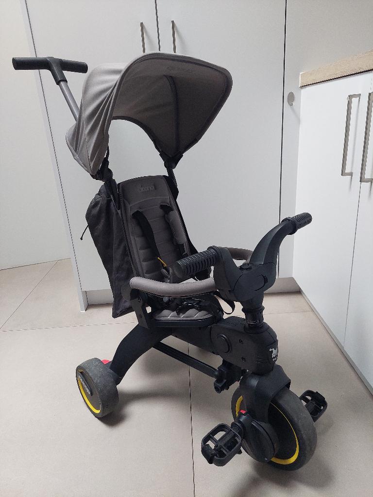 Doona 5-in-1 compacte driewieler, Fietsen en Brommers, Fietsen | Driewielers, Gebruikt, Duwstang, Ophalen