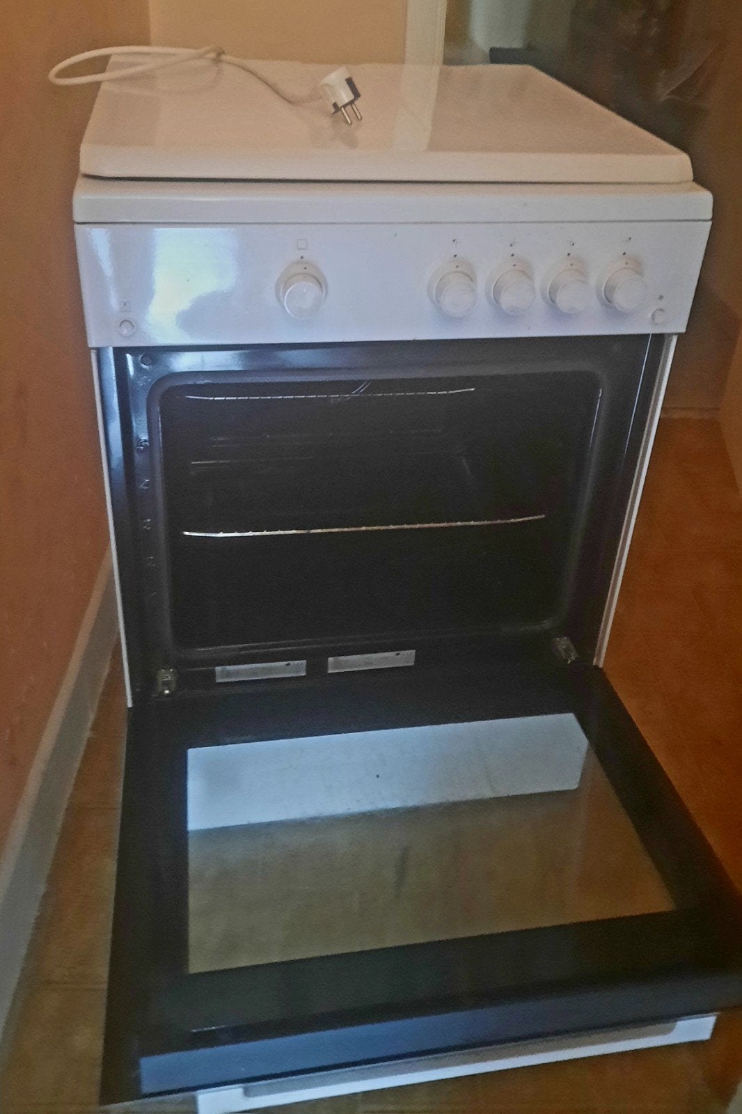 Gasfornuis Beko, Elektronische apparatuur, Fornuizen, Ophalen