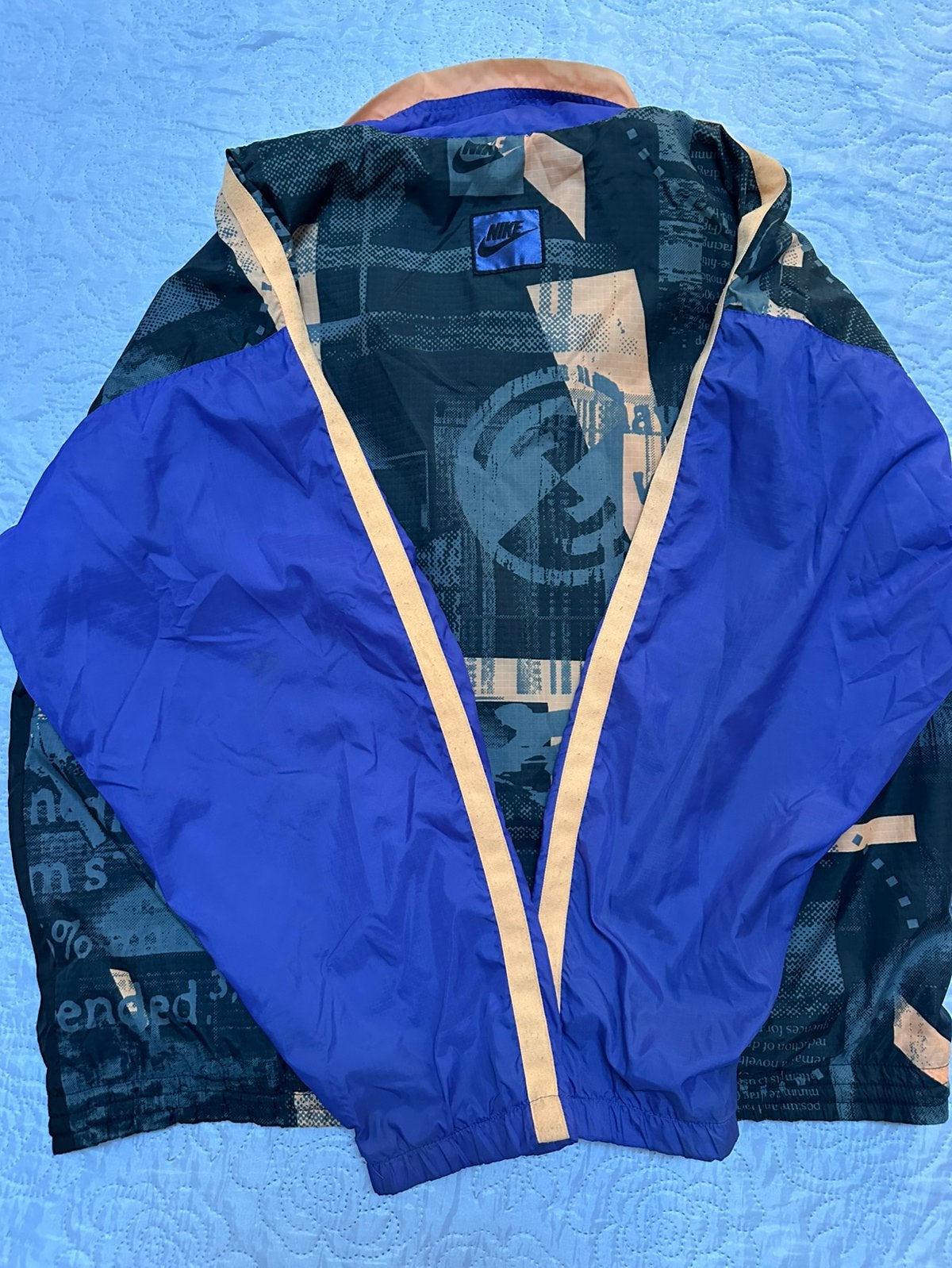 Nike Vintage windjack uit de jaren 90 (maat L), Verzenden, Zo goed als nieuw, Rood