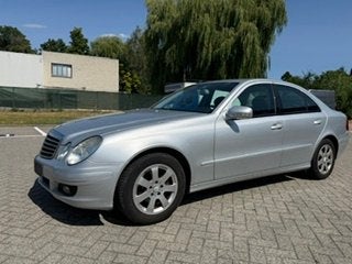 MERCEDES E 200 BENZINE BJ 2008 147000 KM AUT.GOEDE STAAT, Auto's, Mercedes-Benz, Automaat, 1786 cc, 4 cilinders, Bedrijf
