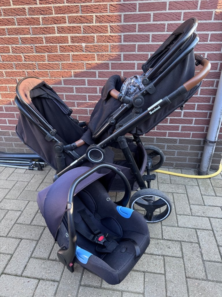Buggy voor 2 kindjes, Ophalen, Gebruikt