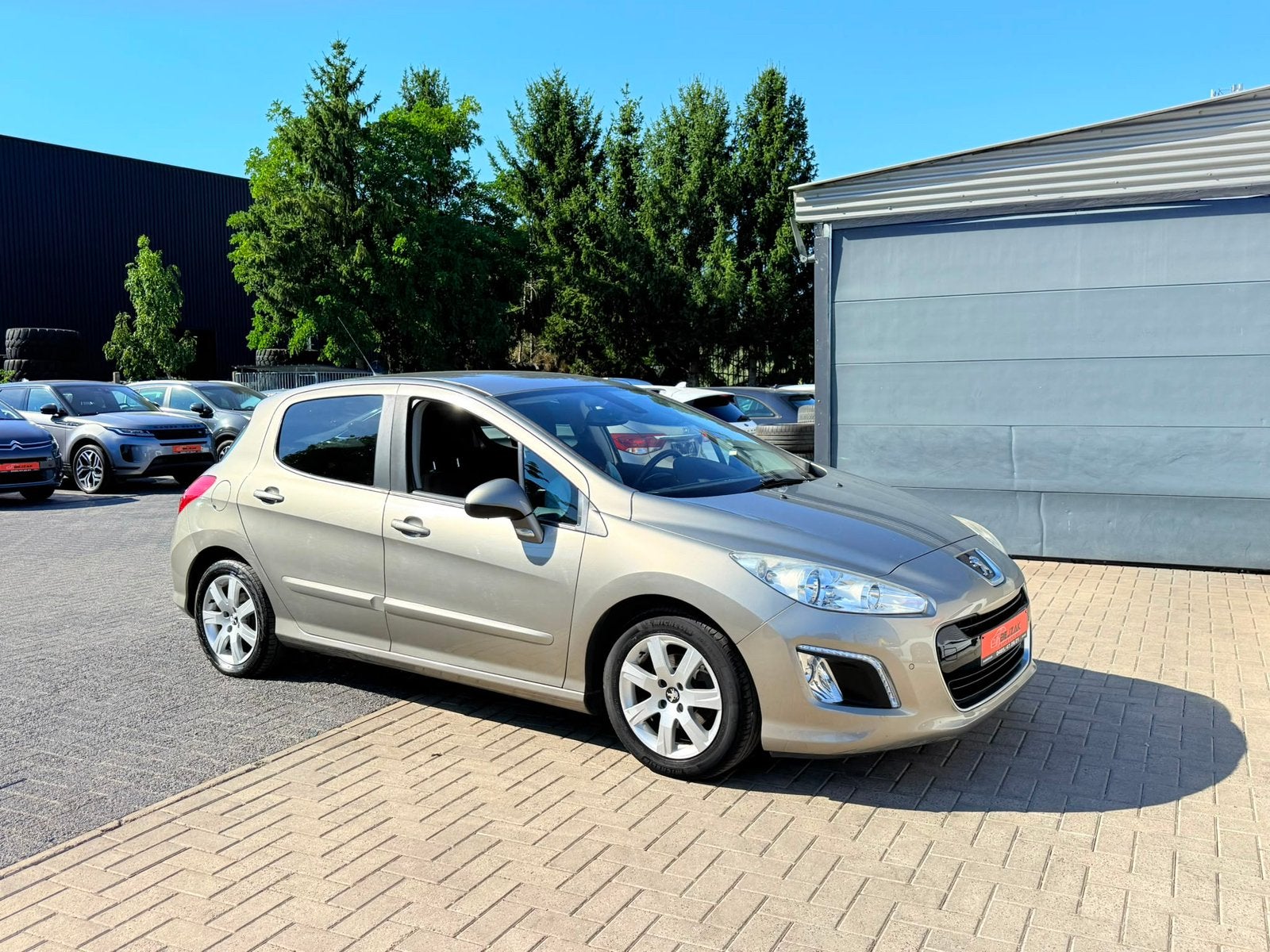 Peugeot 308 1.6i 94.000km 1jaar Garantie, Auto's, Peugeot, Euro 5, Beige, Bedrijf, Handgeschakeld
