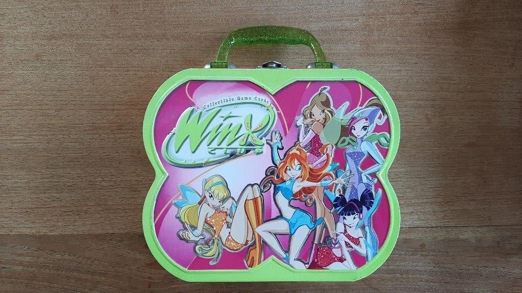 Winx spel met de verzamelkaarten, Hobby & Loisirs créatifs, Jeux de société | Autre, 1 ou 2 joueurs, Enlèvement ou Envoi, Utilisé
