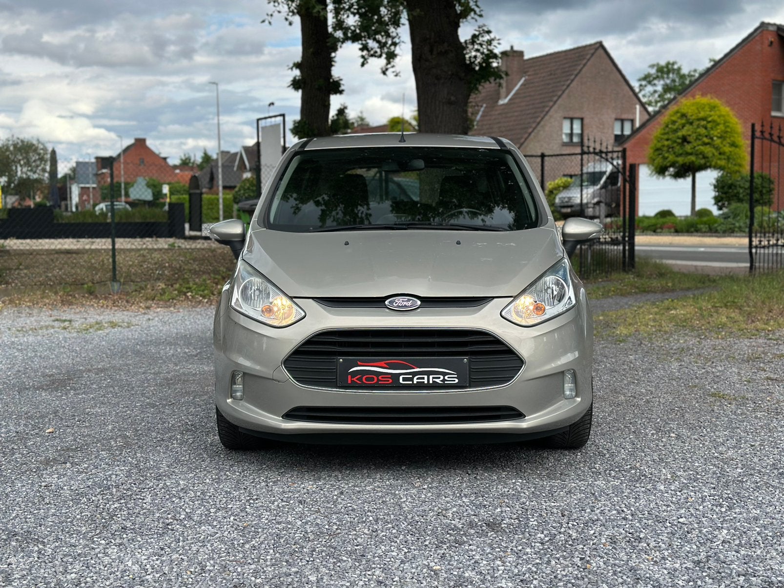 Ford B-Max/1.5Tdci/2015/Euro6b/Nieuw Dist Riem/1J Garantie, Voorwielaandrijving, 4 cilinders, Bedrijf, 5 deurs