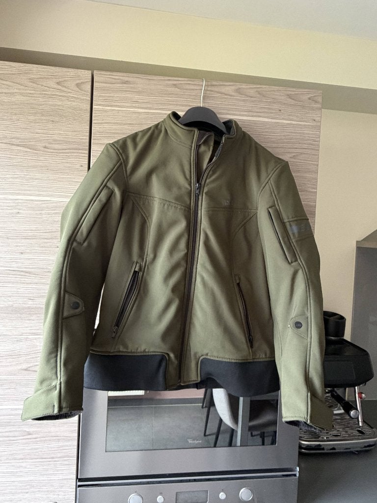 Veste de moto IXS pour femme taille M avec protection dorsal, Motos, Femmes, Enlèvement, IXS, Manteau | tissu