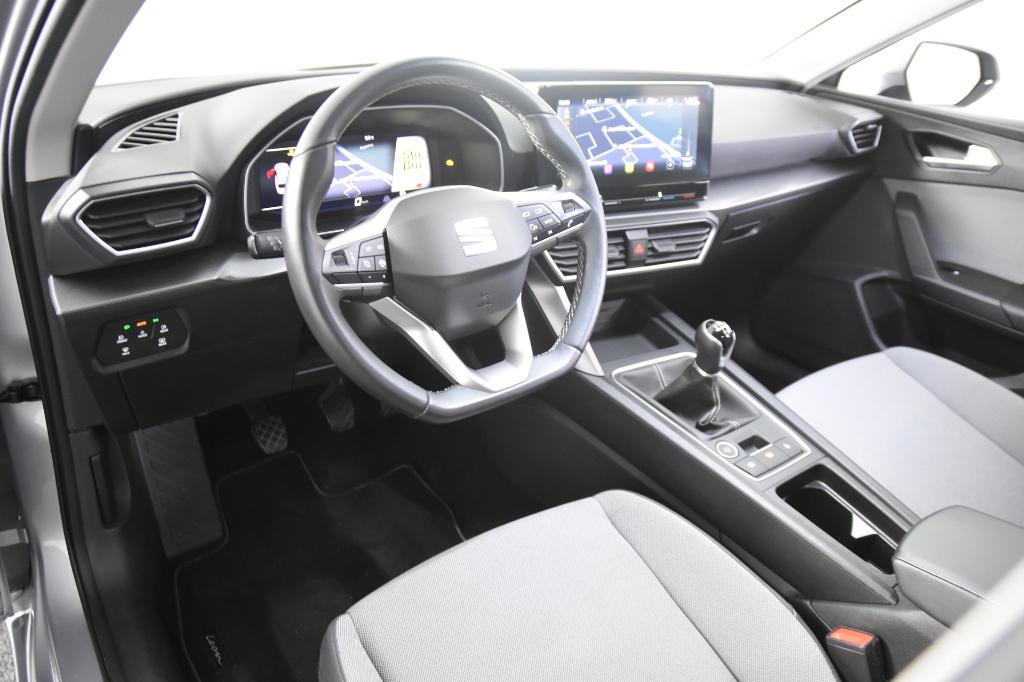 Seat Leon ST Move *1ste Eigenaar*Navigatie*PDC*, Voorwielaandrijving, 1328 kg, Stof, Euro 6