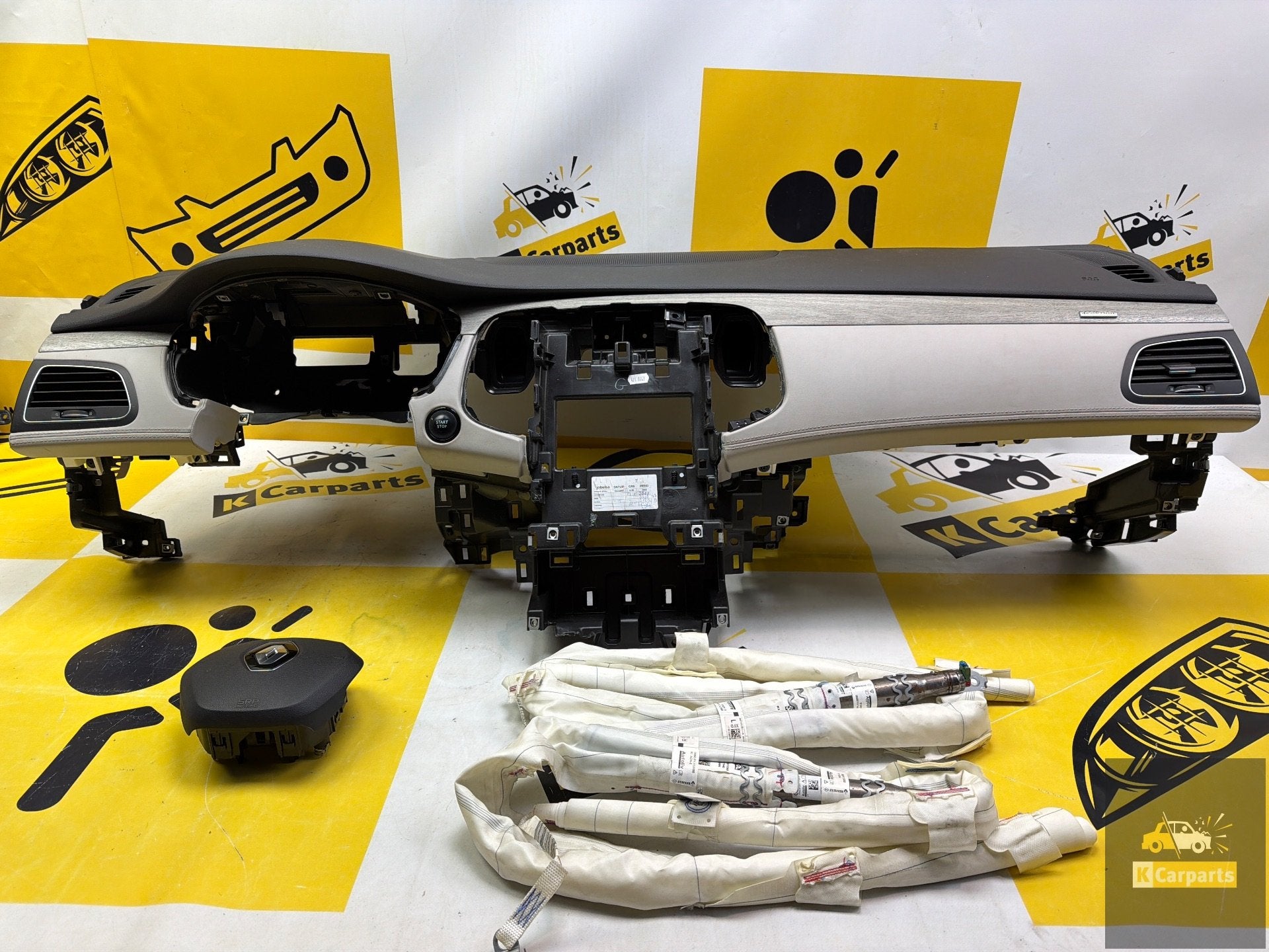 Ensemble tableau de bord Renault Talisman d'origine 68100930, Renault Group, Contact.group@renault.com, Renault, Utilisé