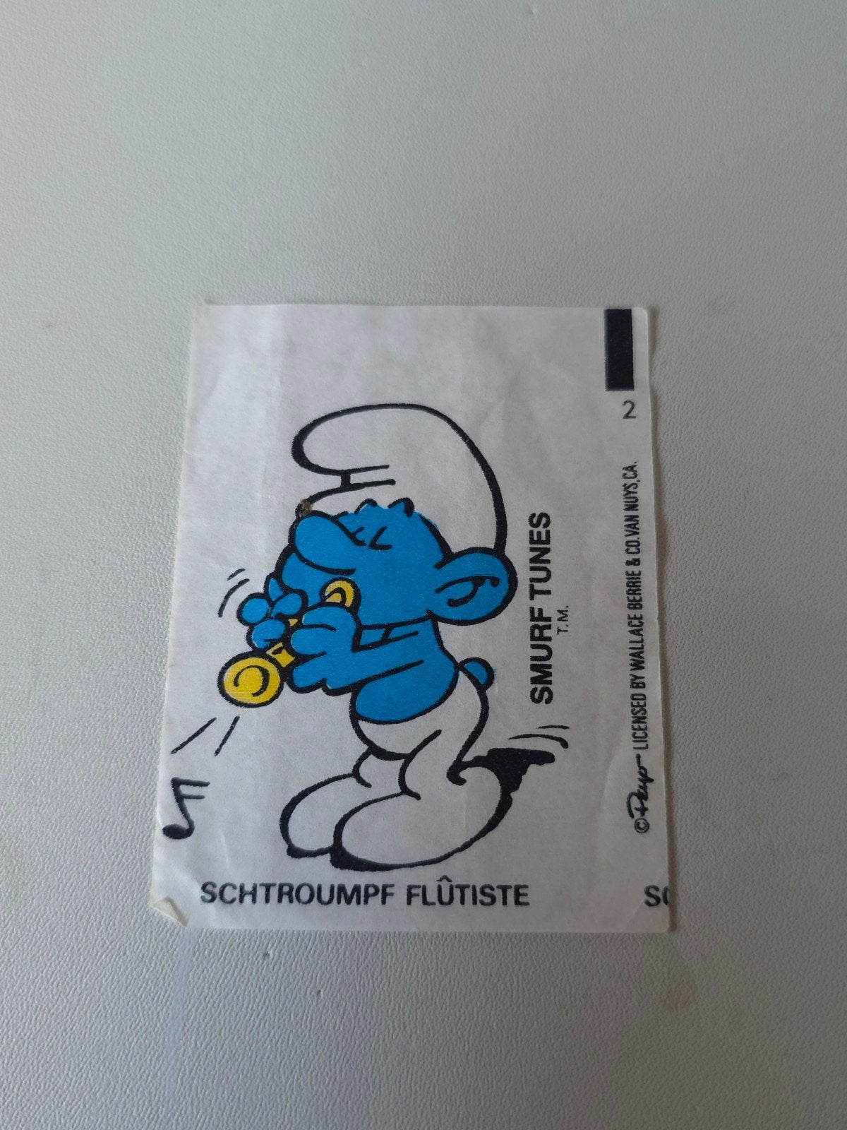 Tatouage Schtroumpf Flutiste - bilingue, Collections, Envoi, Comme neuf, Schtroumpf Musicien, Autres types