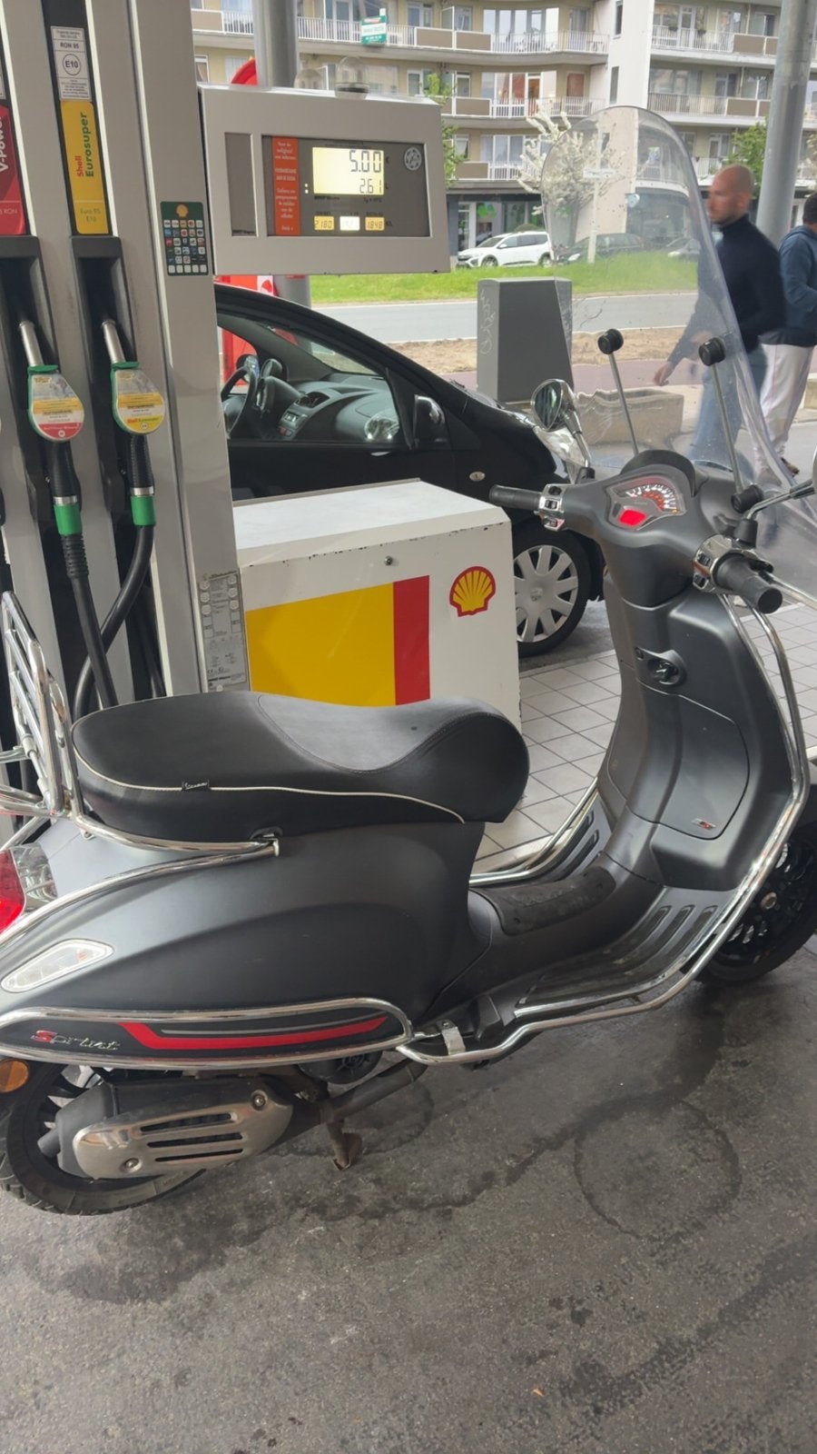 Opzoek VESPA!! ( niet startend mag), Vélos & Vélomoteurs, Enlèvement, Comme neuf