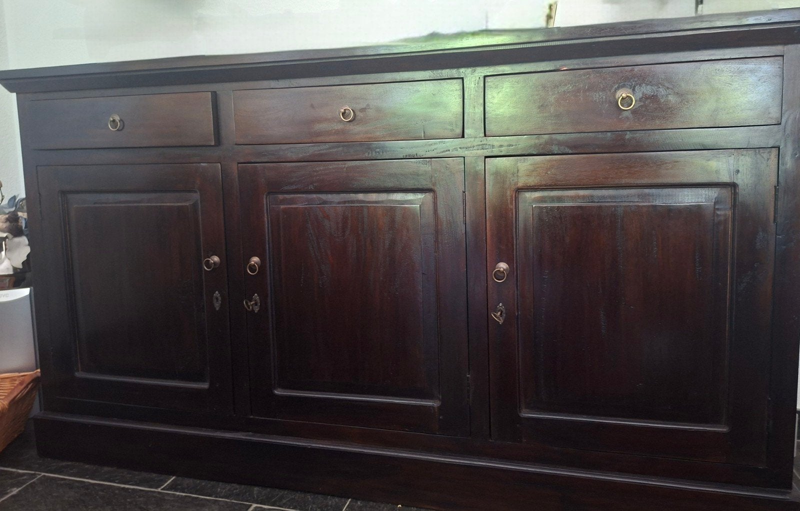 Donkerbruin houten dressoir met lades en deuren, Huis en Inrichting, Ophalen, Met lade(s)