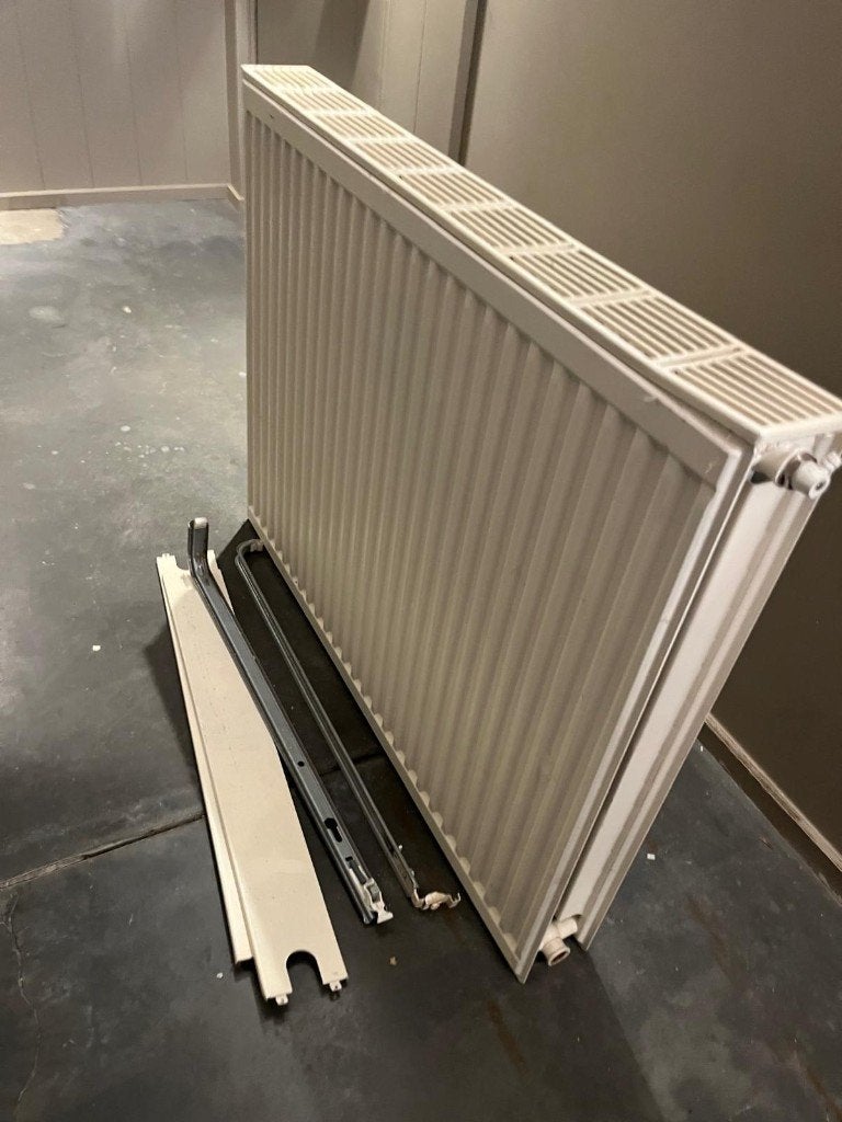 radiator - 90 * 70 * 22, Doe-het-zelf en Bouw, Verwarming en Radiatoren, Ophalen, 30 tot 80 cm, Gebruikt, Radiator