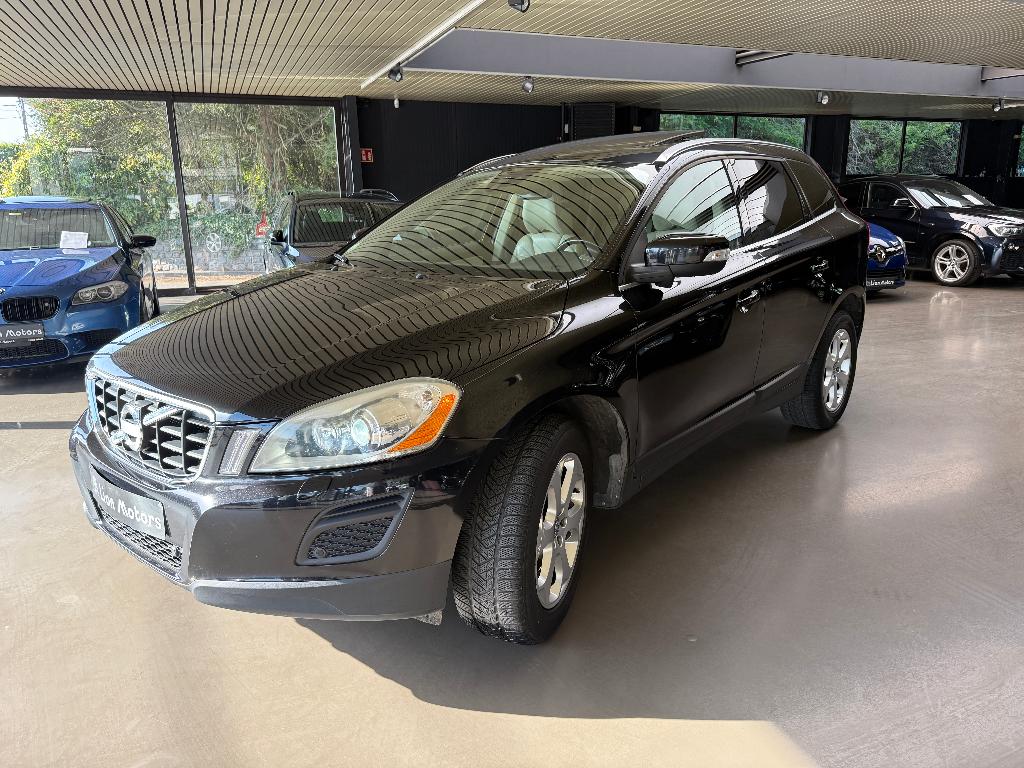 Volvo XC60 2.4 D5 AWD Summum*Leder*Panodak*Navi* 215 pk, Autos, Cuir, Euro 5, Achat, Entreprise