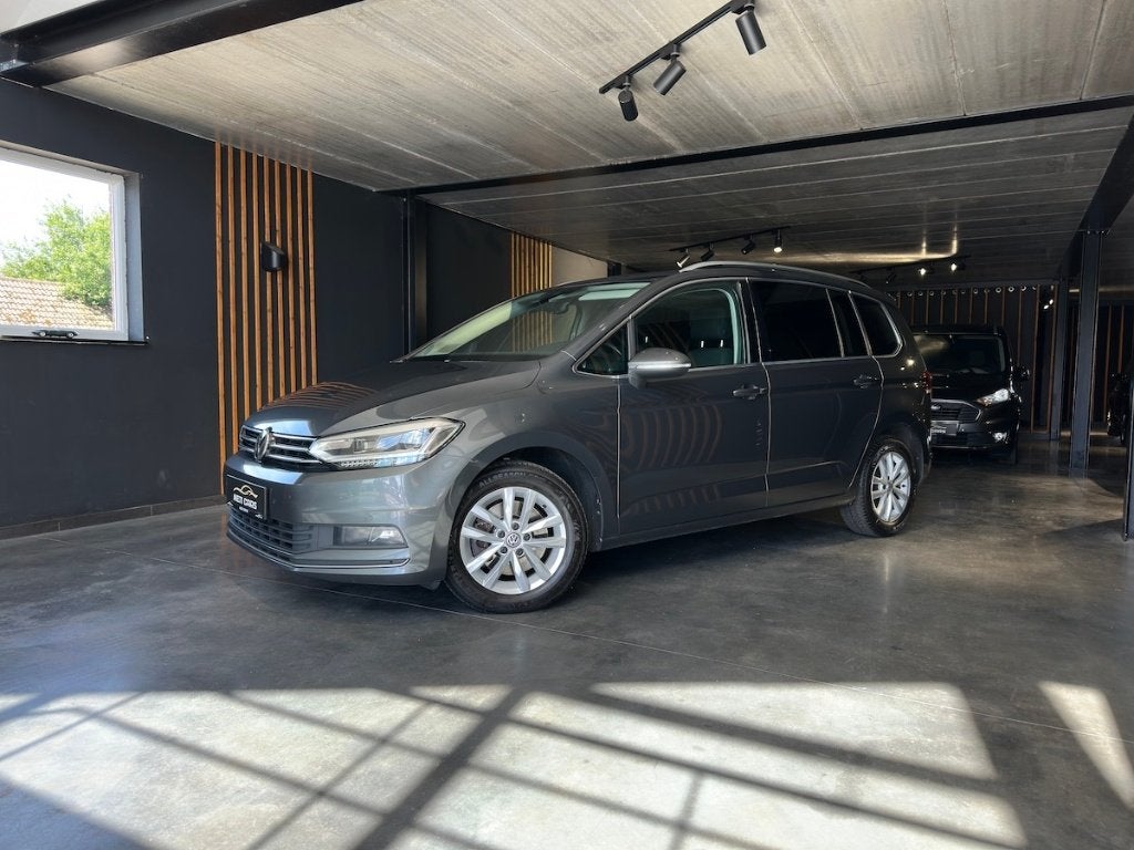 Volkswagen Touran 1.5 TSI DSG | Camera | Sensor | ACC |7-zit, Auto's, Volkswagen, Monovolume, 1498 cc, Alcantara, 7 zetels