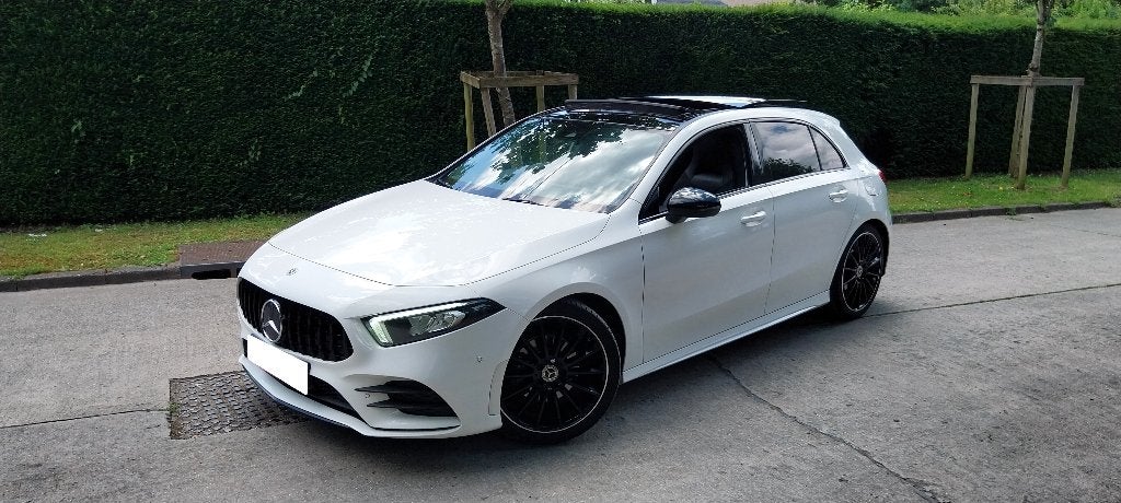 MERCEDES CLASSE A 180 AMG LINE PANO/LED/J.A19, Classe A, Achat, Euro 6, Noir