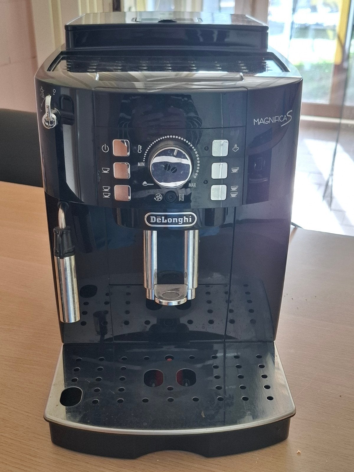 De longhi magnifica s volautomatische espressomachine, Ophalen, Afneembaar waterreservoir, Koffiemachine, Koffiebonen