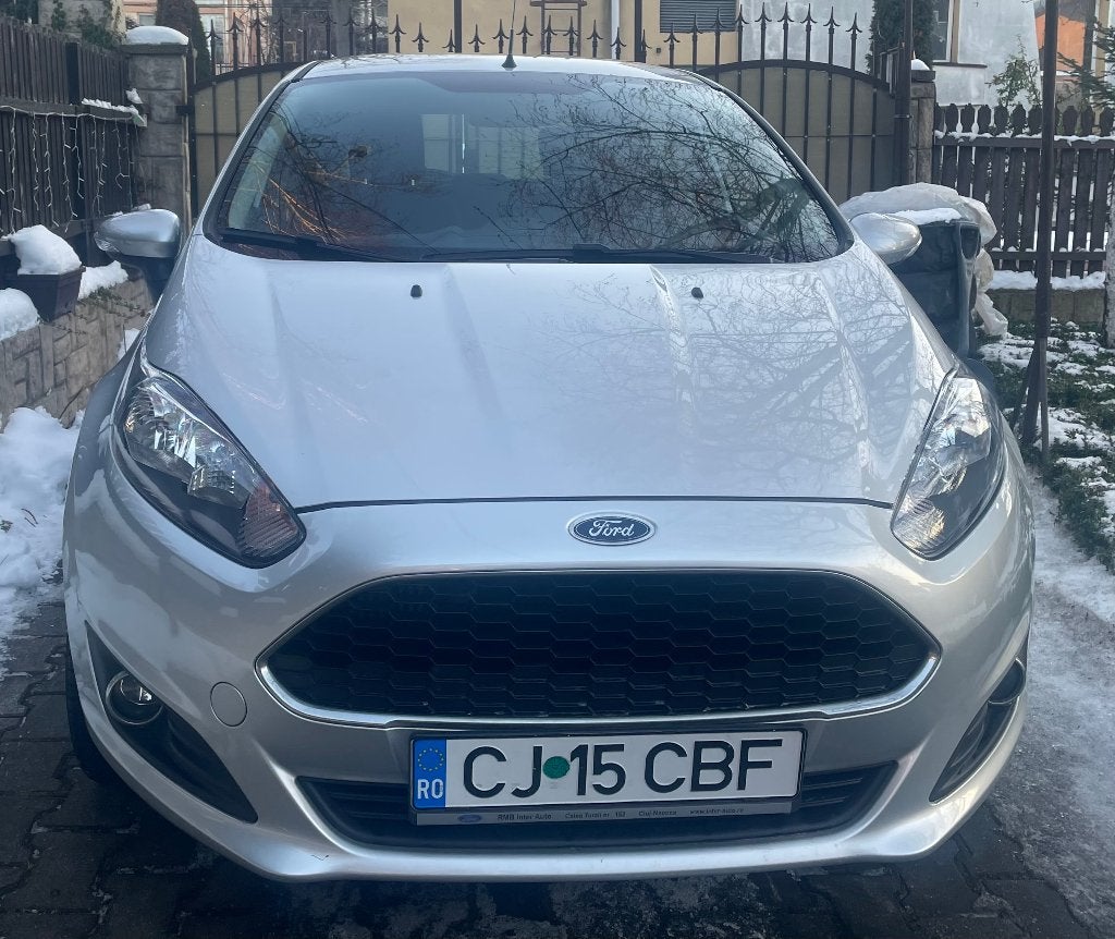 Ford Fiesta 2017 LHD EcoBoost - POUR EXPORT / MARCHAND, Autos, Argent ou Gris, Achat, Boîte manuelle, Noir
