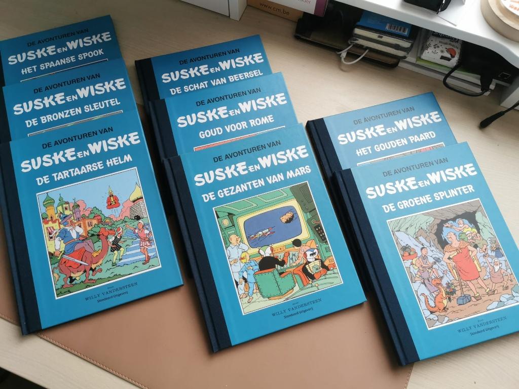 3 reeksen Suske & Wiske, De Blauwbloezen, Lucky Luke, Boeken, Stripverhalen, Ophalen, Zo goed als nieuw