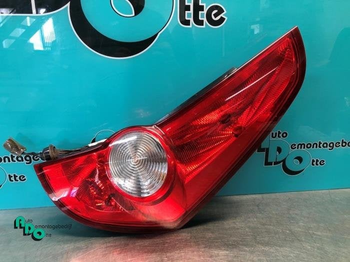 Feu arrière droit d'un Opel Agila (Agila 08-), -, Opel, 3 mois de garantie, Utilisé