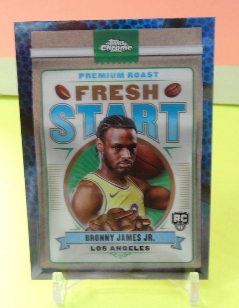 '25 Topps Chrome Bronny James ROOKIE - blue border #FS-15, Verzenden, Nieuw, Plaatje
