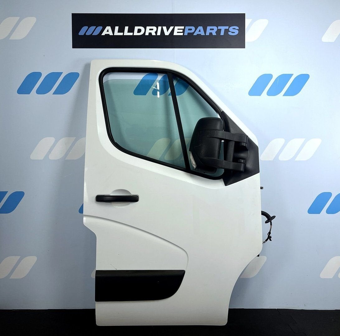 Porte avant droite Renault Master blanche O389 801009976R