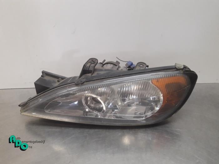 Phare gauche d'un Nissan Primera (Primera P99-), Autos : Pièces & Accessoires, Éclairage, Nissan, Utilisé, 3 mois de garantie