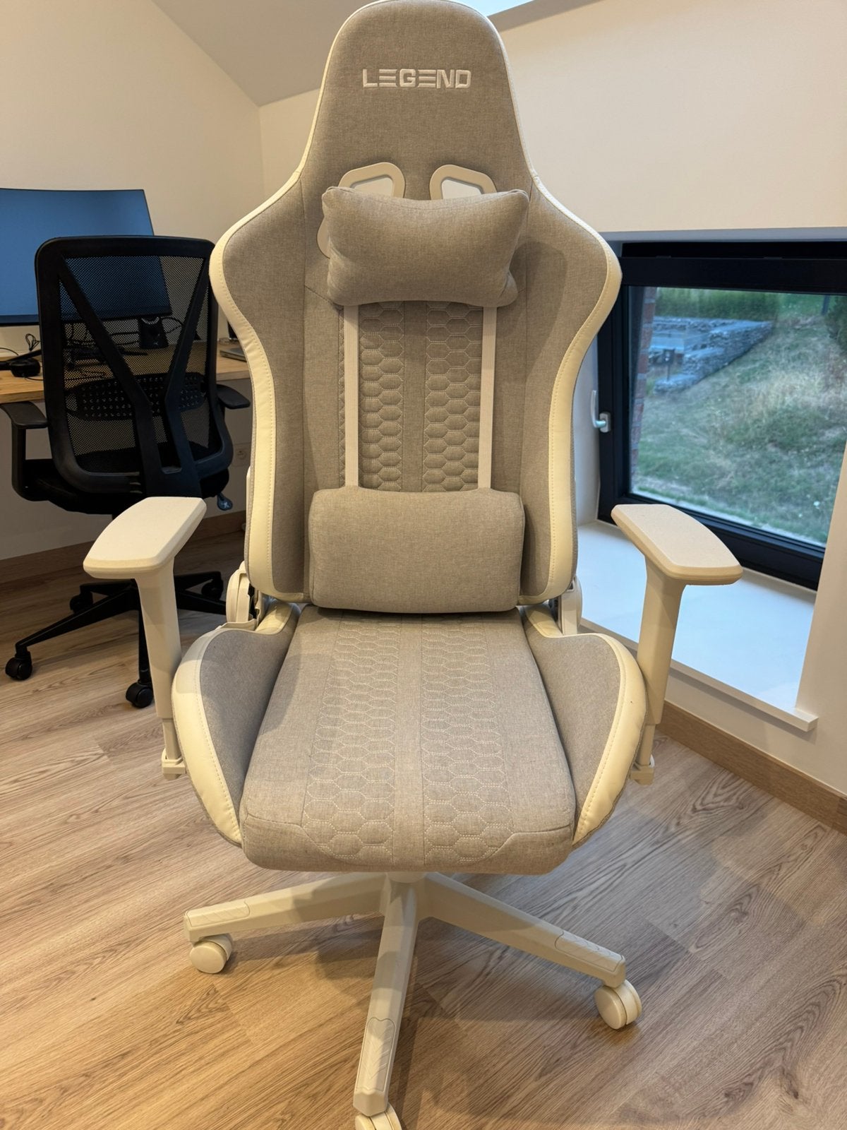 Chaise gaming NIBE - LEGEND - Excellent état, Gris, Comme neuf, Chaise de bureau de gaming, Enlèvement