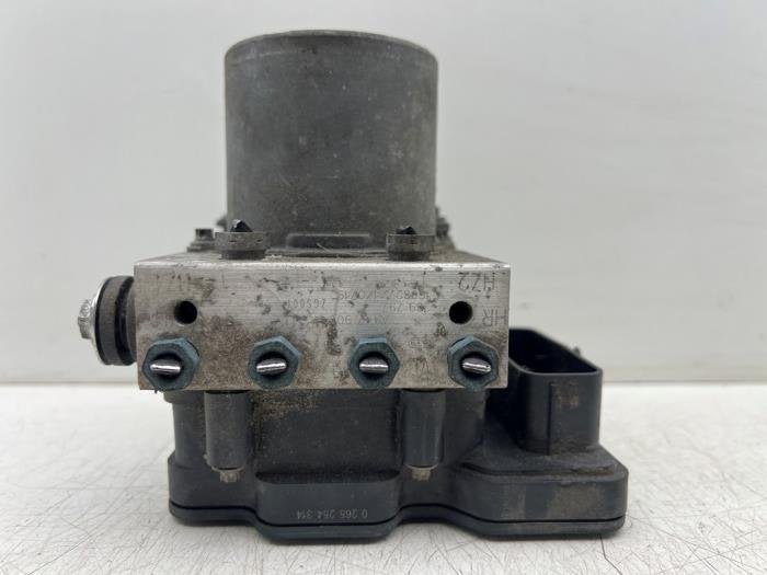 Pompe ABS d'un Mercedes Vito, 3 mois de garantie, Utilisé, -, -