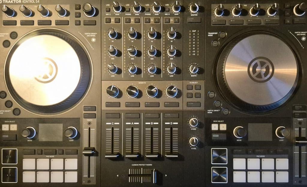 Traktor controller Kontrol S4, Muziek en Instrumenten, Ophalen