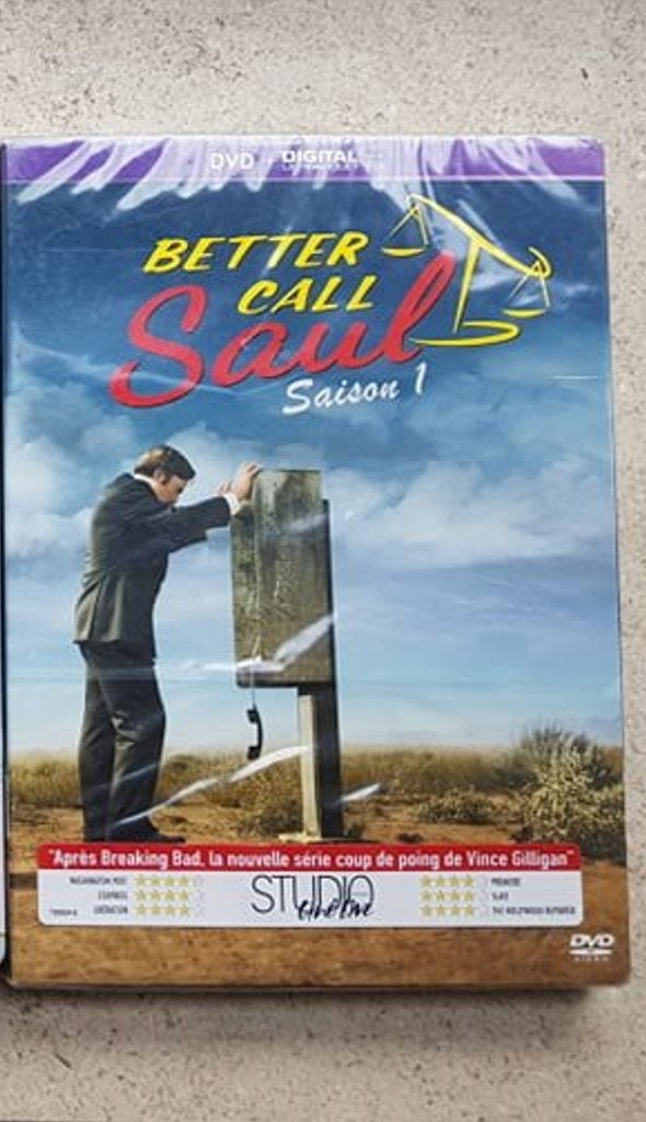 Coffret DVD Better Call Saul saison 1 (NEUF), CD & DVD, DVD | TV & Séries télévisées, Matériel bonus, Tous les âges, Espagnol
