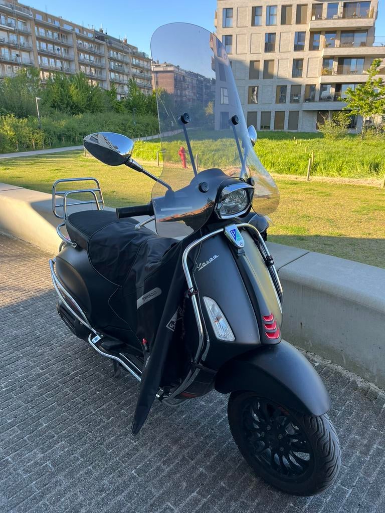 Vespa Sprint Euro 5 2021 Full Option I-GET A-Klasse, Fietsen en Brommers, Scooters | Vespa, Ophalen, Zo goed als nieuw, Benzine