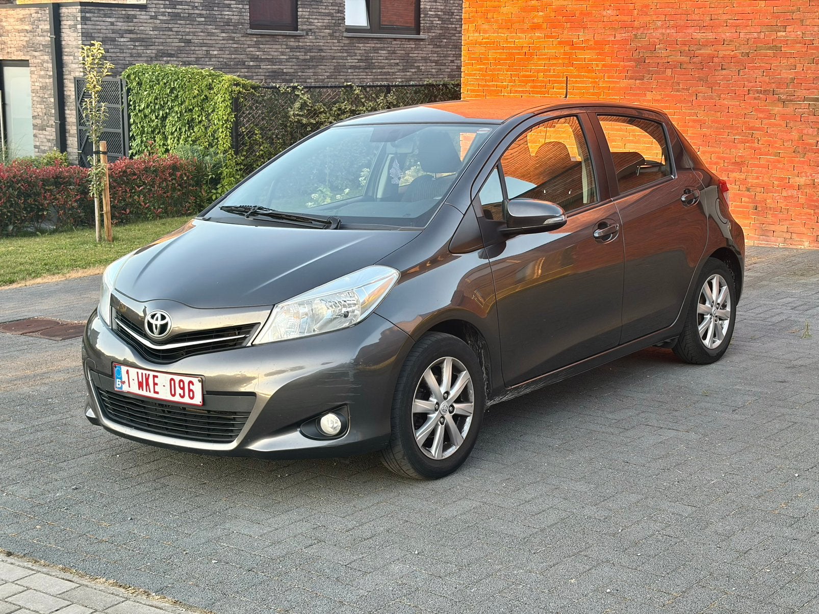Toyota Yaris, Autos, Euro 5, Achat, 1298 cm³, Boîte manuelle