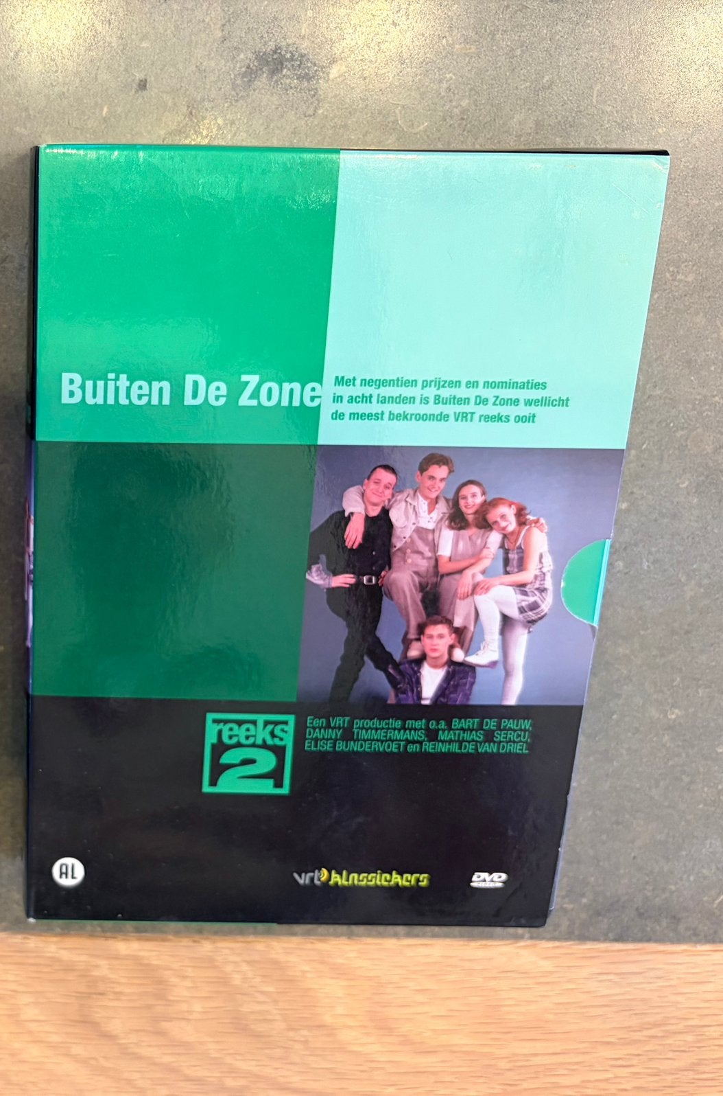 DVD box Buiten De Zone Seizoen 2, Cd's en Dvd's, Ophalen of Verzenden, Zo goed als nieuw, Komedie, Seizoen 2