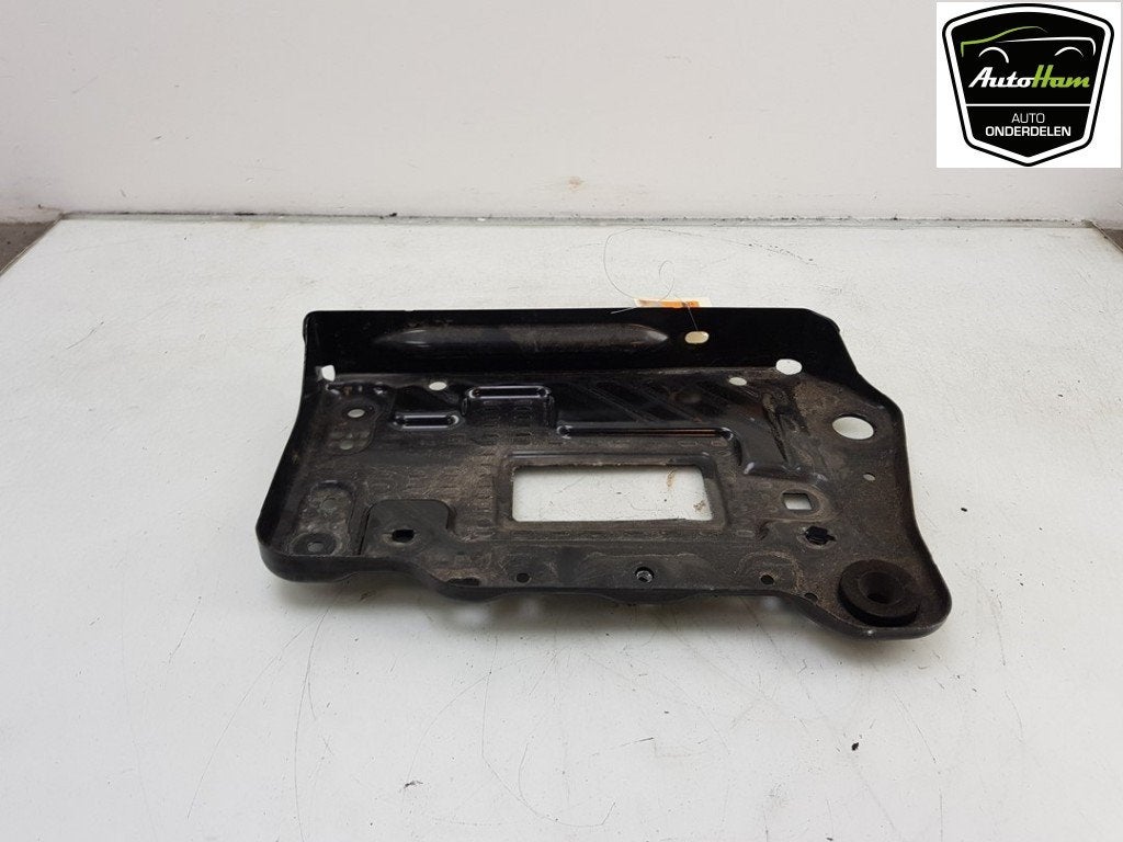 BAC A BATTERIE Mercedes-Benz A (W176) (|A2466200018|), Autos : Pièces & Accessoires, Batteries & Accessoires, Utilisé, Mercedes-Benz