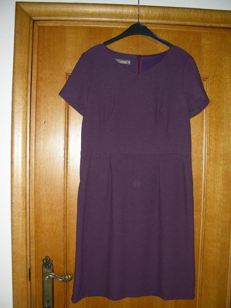 Aubergine kleed met korte mouwen, merk: Comme ça, maat 40, Taille 38/40 (M), Enlèvement ou Envoi, Autres couleurs, Comme ça
