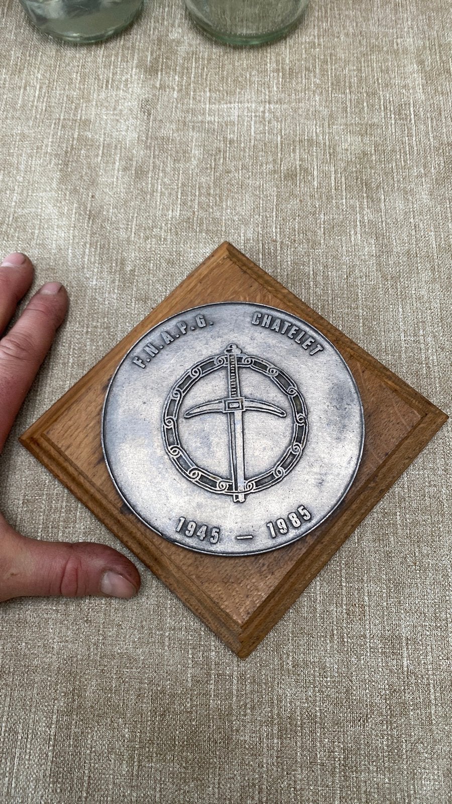 Plaque 2e guerre FNAPG 40-45 Châtelet, Enlèvement ou Envoi