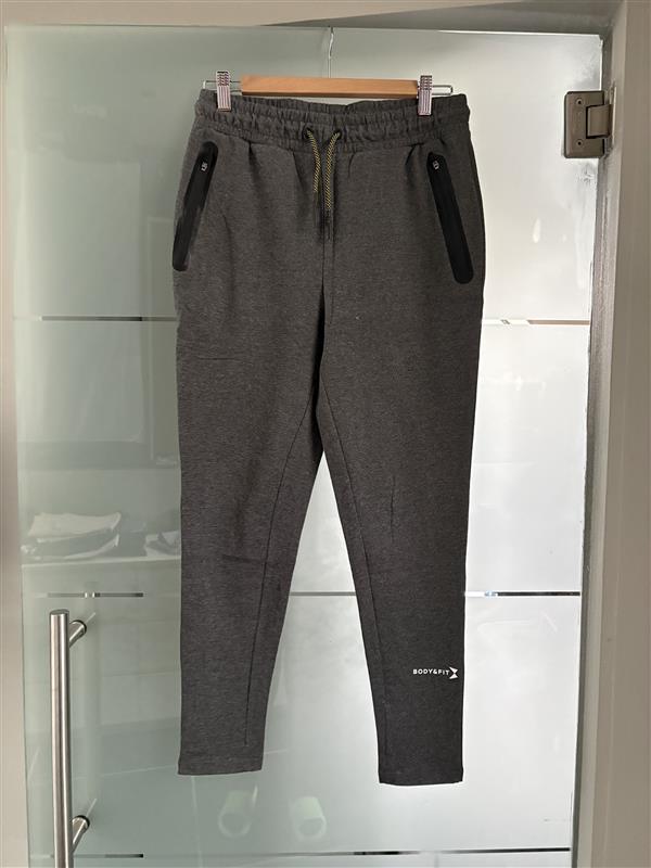 Body and Fit Jogger, Body and Fit, Overige typen, Ophalen of Verzenden, Zo goed als nieuw