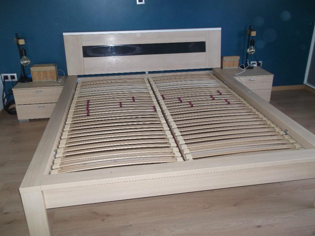 bed en nachtkastjes, Beige, Enlèvement, 200 cm, Bois