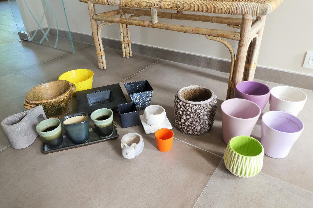 Lot de18 Pots de fleurs Céramique pour 12€ ou 2 € Pièce, Jardin & Terrasse, Enlèvement, Comme neuf, Intérieur