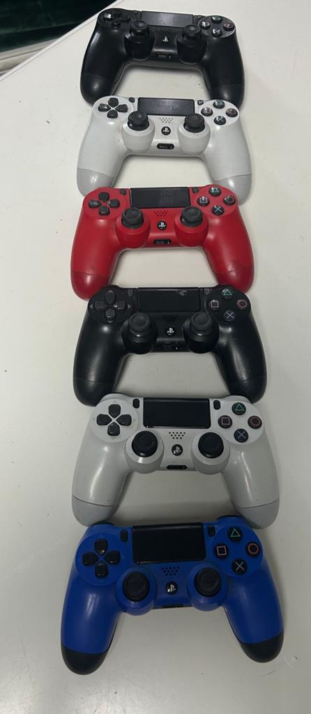 Manettes PS4, Consoles de jeu & Jeux vidéo, Enlèvement, Comme neuf